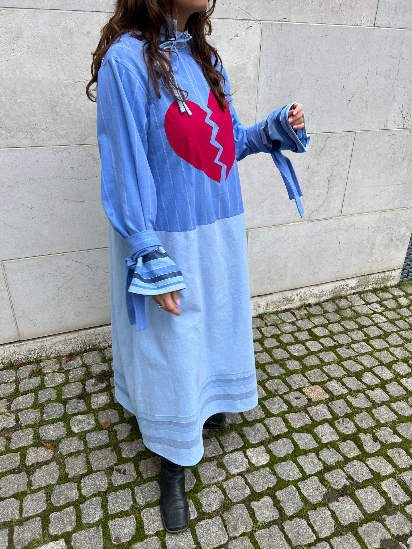 Hjerteknust Kjole // Broken Heart Dress